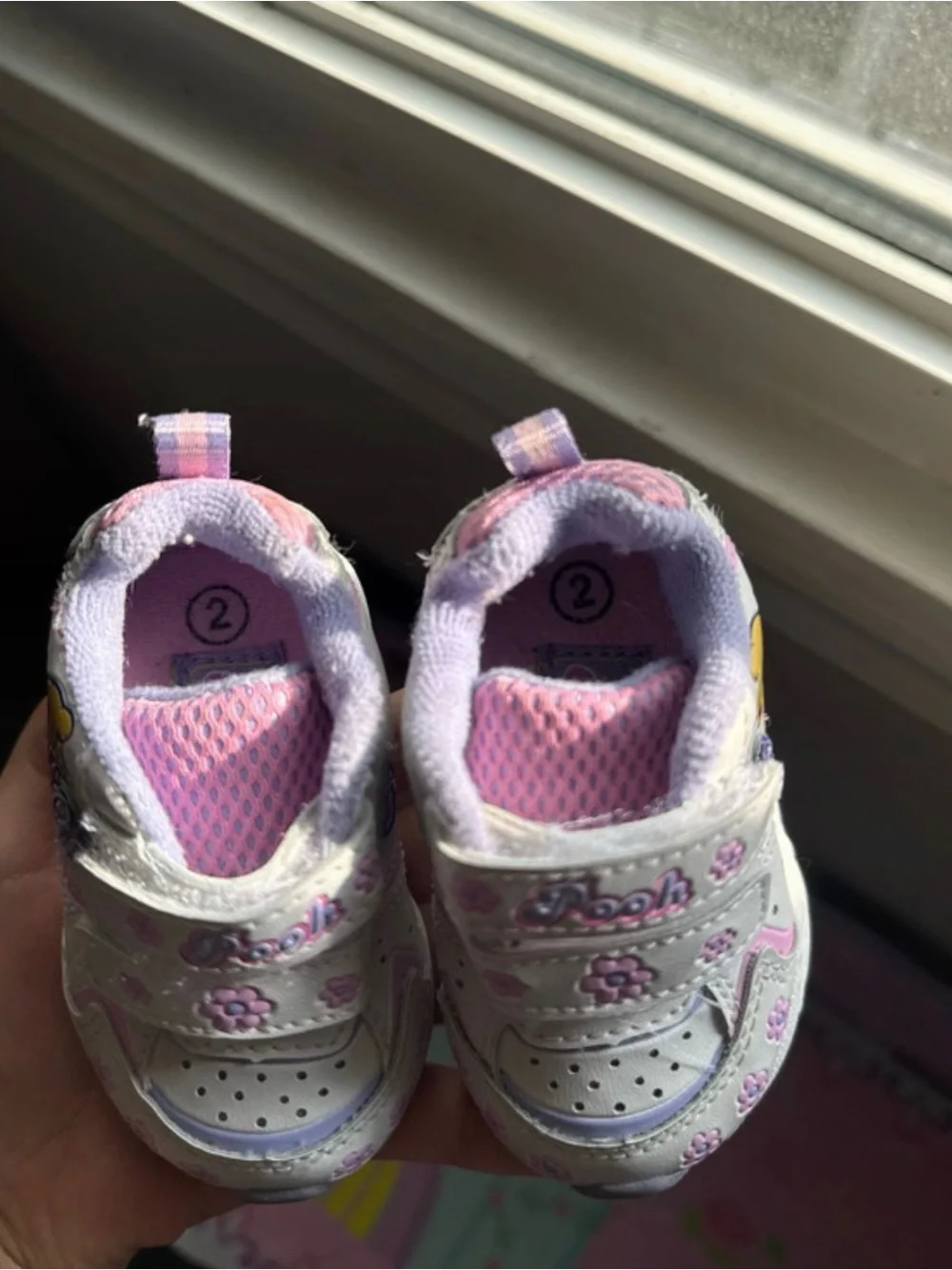 Disney White & Pink Winnie the Pooh Toddler Light-Up Sneakers